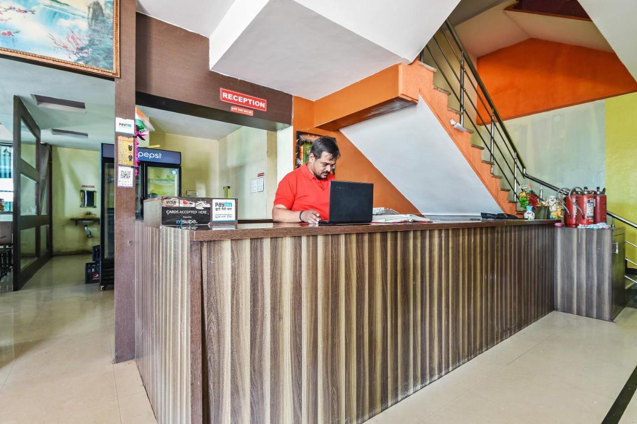 Oyo Hotel Samarth Lodge Solapur Exterior photo